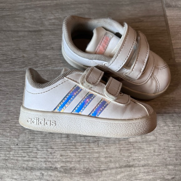 adidas Other - Adidas Toddler Stripe Velcro Shoe 5c